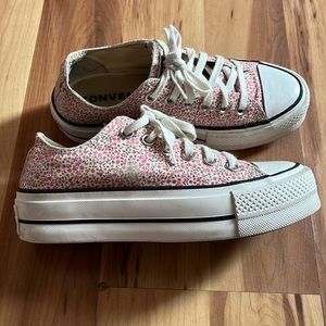 Women Converse Floral Platform Chuck Taylor All Star Low Top